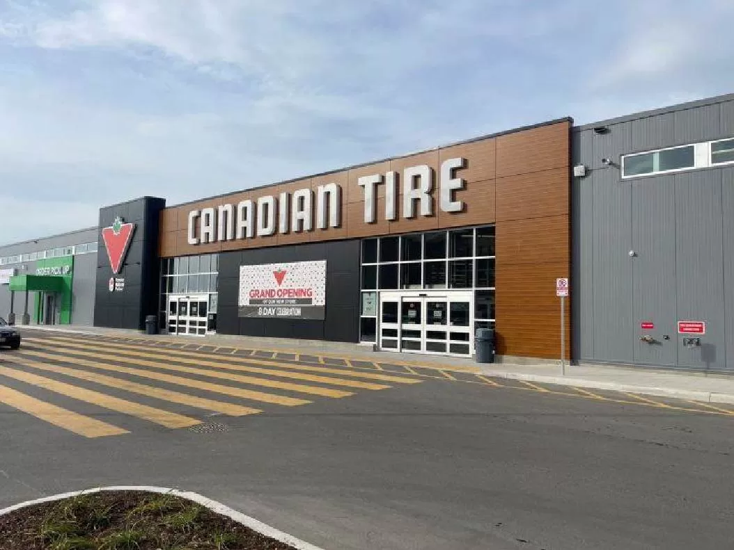 Canadian Tire Store